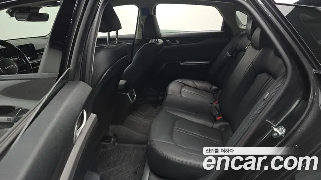Kia K5 Новый K5 3 поколение 2.0 LPi(Для проката) — Фото автомобиля 12