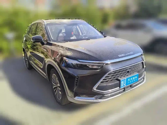 BAIC X7 — Фото автомобиля 3