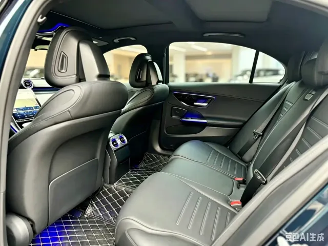 Mercedes-Benz C-Class — Фото автомобиля 10