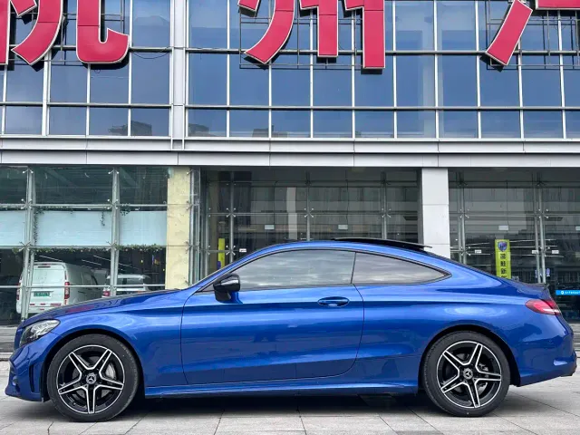 Mercedes-Benz C-Class — Фото автомобиля 10