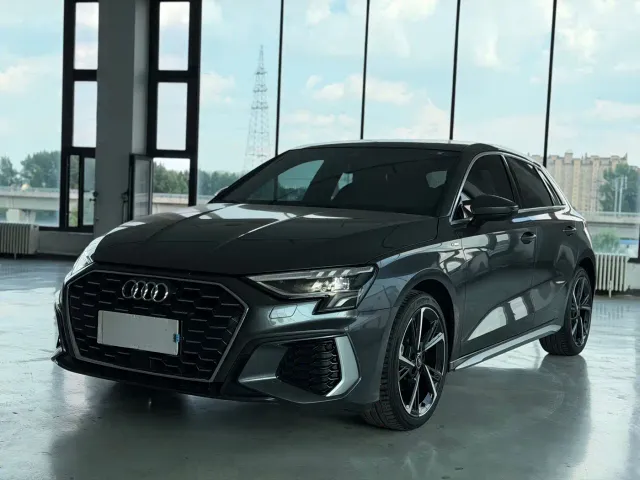 Фотография автомобиля — Audi A3