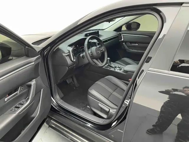 Mazda CX-50 Xingye — Фото автомобиля 10