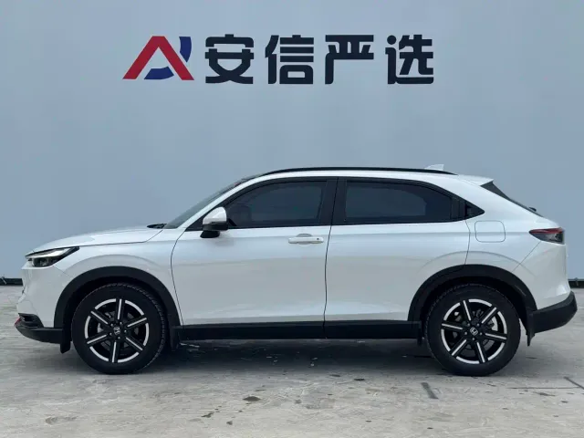 Honda Vezel — Фото автомобиля 9