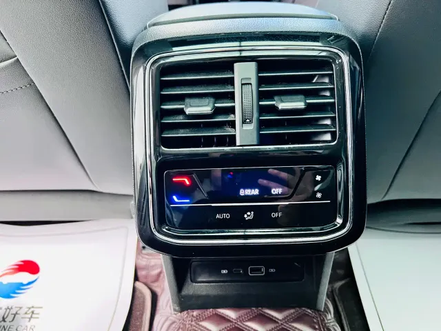 Volkswagen Passat — Фото автомобиля 21