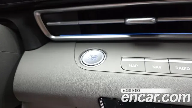 Hyundai AVANTE — Фото автомобиля 24