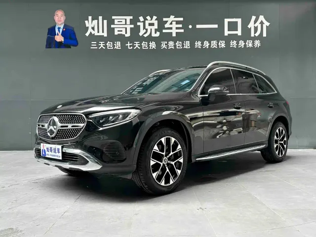 Фотография автомобиля — Mercedes-Benz GLC-Class