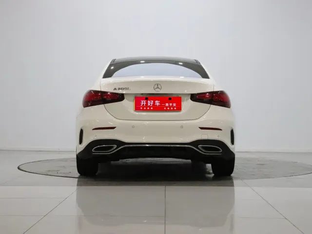 Mercedes-Benz A-Class — Фото автомобиля 5