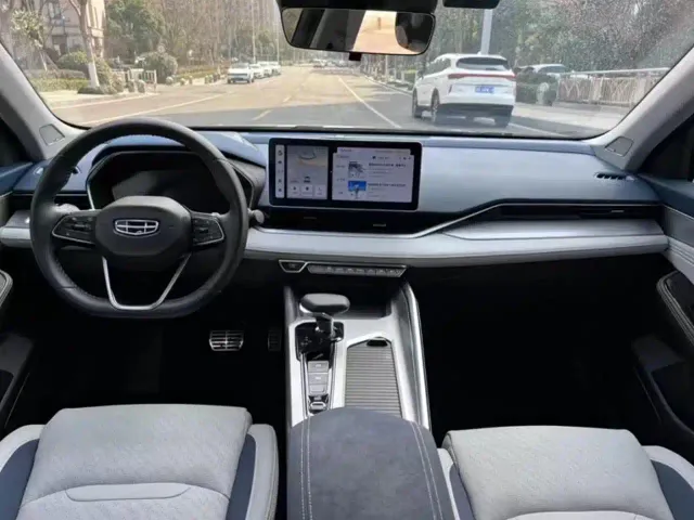 Geely Xingrui — Фото автомобиля 5