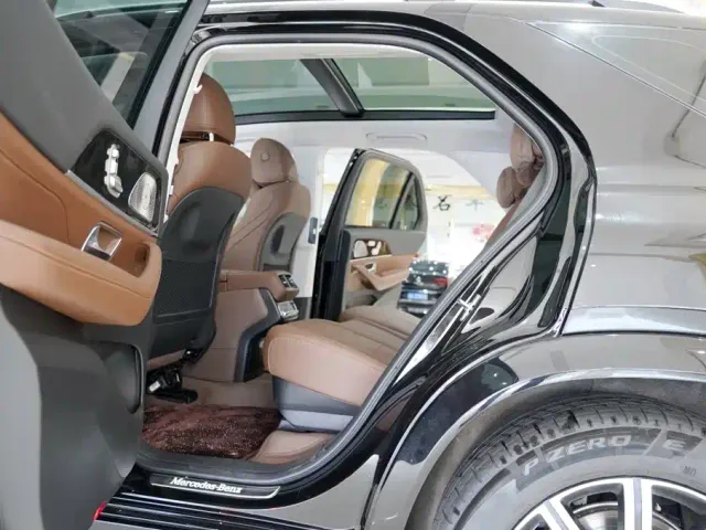 Mercedes-Benz GLE-Class — Фото автомобиля 6
