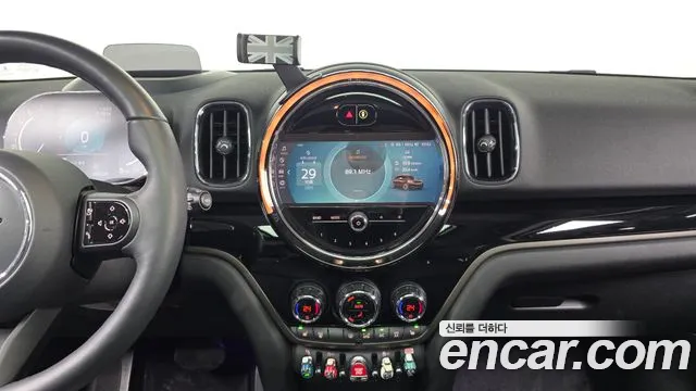 MINI Countryman — Фото автомобиля 21
