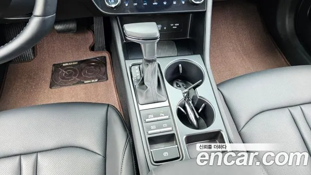 Hyundai Sonata Sonata Edge(DN8) 2.0 LPG(Для проката) — Фото автомобиля 9