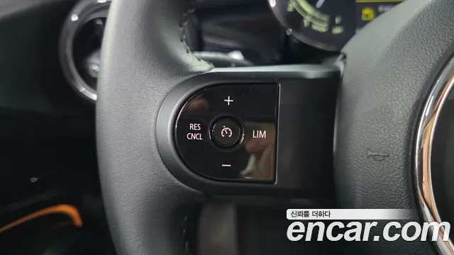MINI Cooper — Фото автомобиля 24