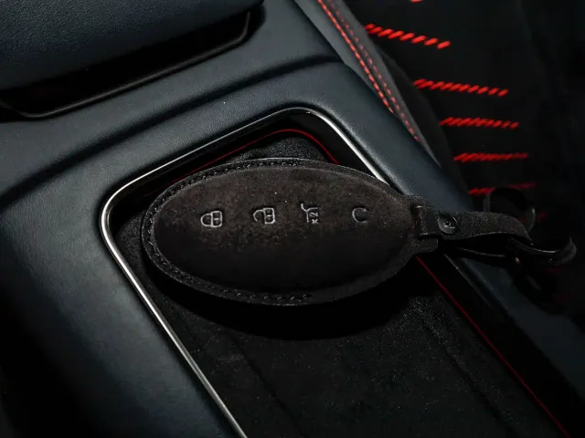 BYD Yangwang U9 — Фото автомобиля 13