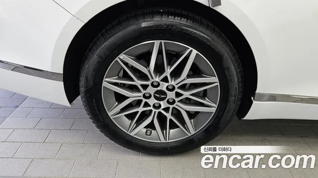 Genesis G80 RG3 — Фото автомобиля 5
