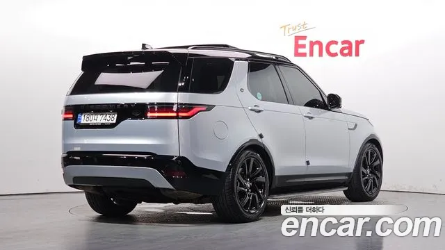 Land Rover Discovery — Фото автомобиля 2