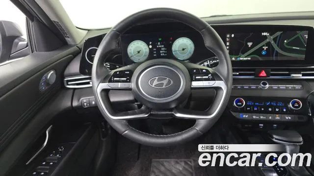 Hyundai Avante CN7 — Фото автомобиля 19