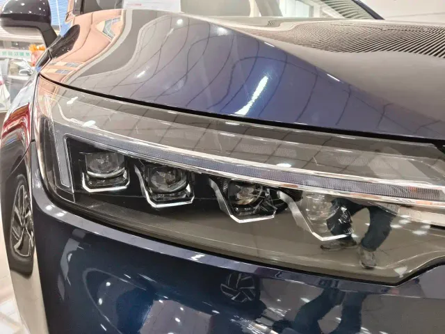 Skyworth Auto Skyworth EV6 — Фото автомобиля 14