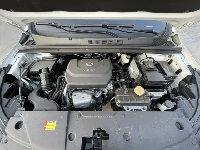 Wuling Jiachen — Фото автомобиля 18