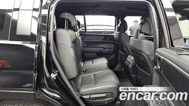 Hyundai Santafe Santa Fe (MX5) Бензин 2.5T 2WD — Фото автомобиля 10