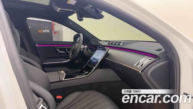 Mercedes-Benz S-Class — Фото автомобиля 17