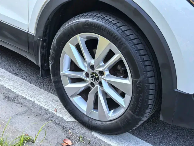 Volkswagen T-Cross — Фото автомобиля 18