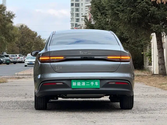 BYD Seal 05 DM-i — Фото автомобиля 7