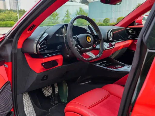 Ferrari Purosangue — Фото автомобиля 16