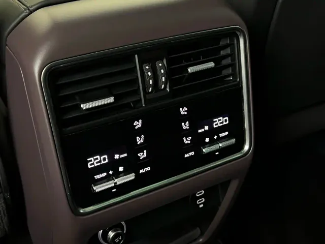 Porsche Cayenne 2019 Cayenne 3.0T — Фото автомобиля 21