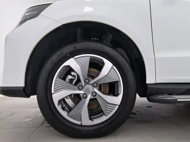 Geely Haoyue PRO — Фото автомобиля 17