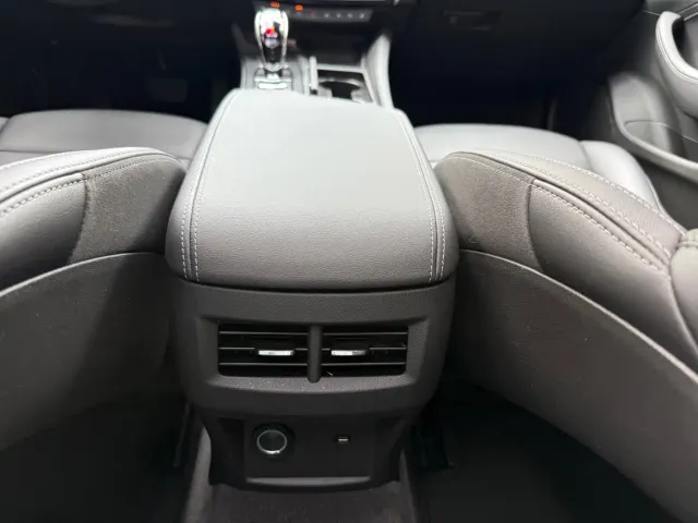Cadillac CT5 — Фото автомобиля 18