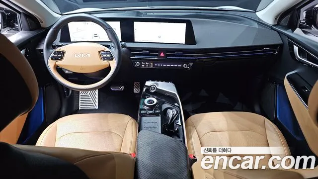 Kia EV6 — Фото автомобиля 10