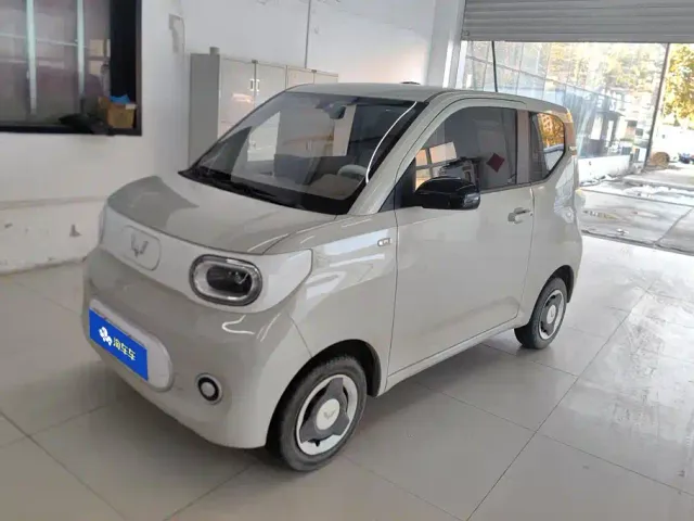 Фотография автомобиля — Wuling Hongguang Mini EV