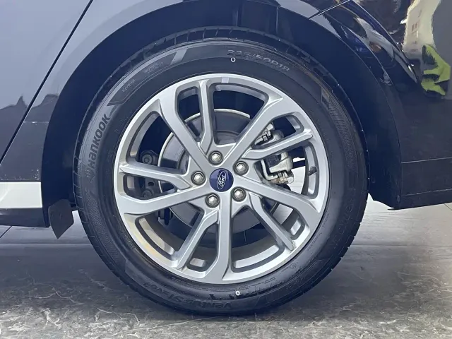 Ford Mondeo — Фото автомобиля 10