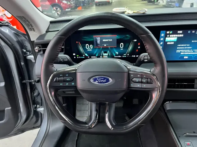 Ford Mondeo — Фото автомобиля 13