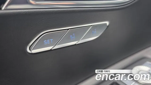 Genesis GV80 2.5T Бензин AWD — Фото автомобиля 16