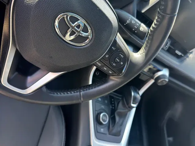 Toyota Wildlander — Фото автомобиля 16