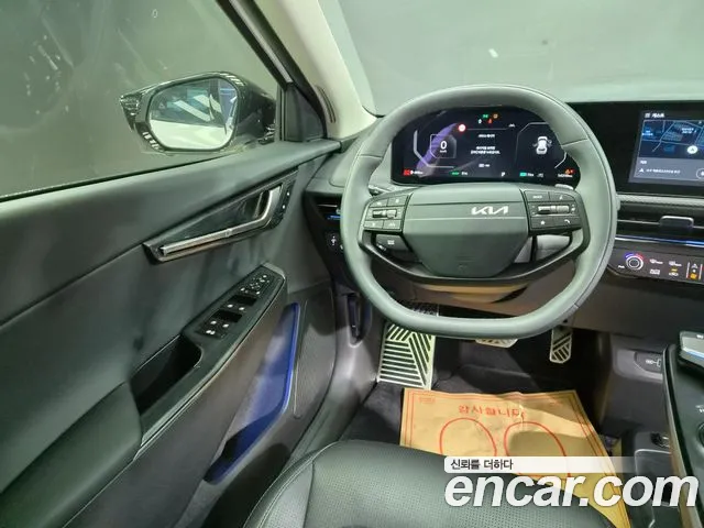 Kia EV6 New — Фото автомобиля 10