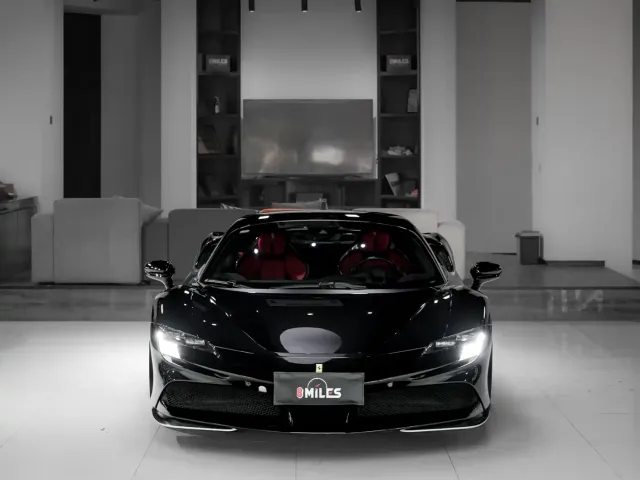 Ferrari SF90 — Фото автомобиля 2