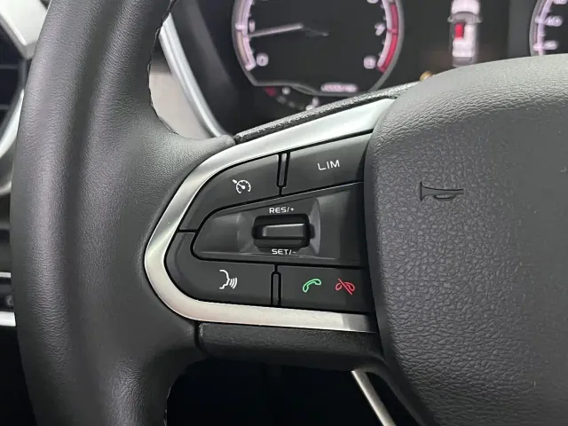 Geely Binyue — Фото автомобиля 18