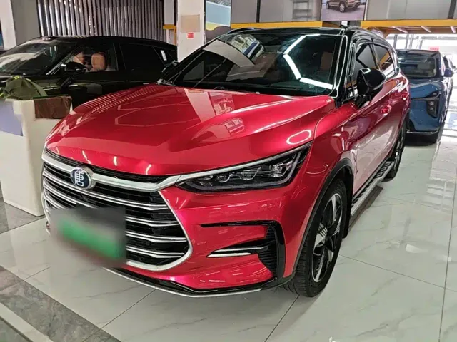 Фотография автомобиля — BYD Tang