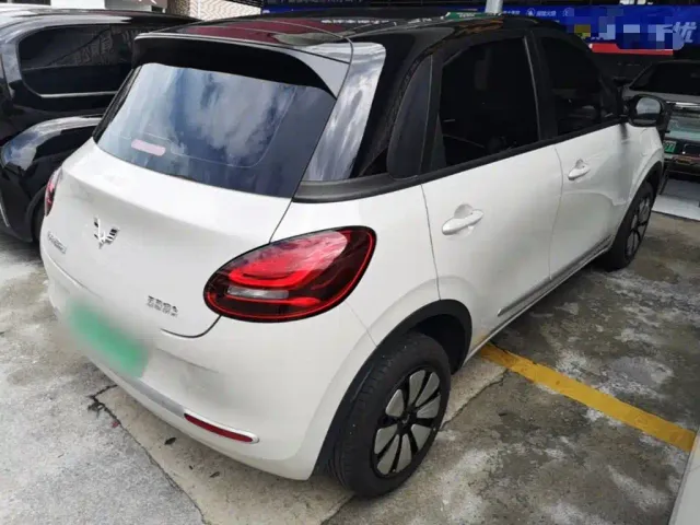 Wuling Bingo — Фото автомобиля 4