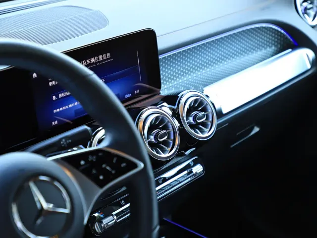 Mercedes-Benz GLB-Class — Фото автомобиля 22