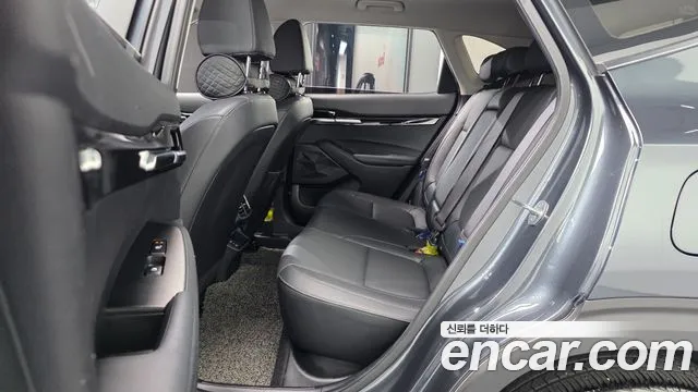 Kia Seltos New — Фото автомобиля 17
