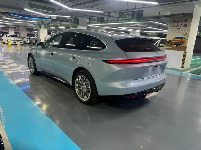 Nio ET5 Touring — Фото автомобиля 14