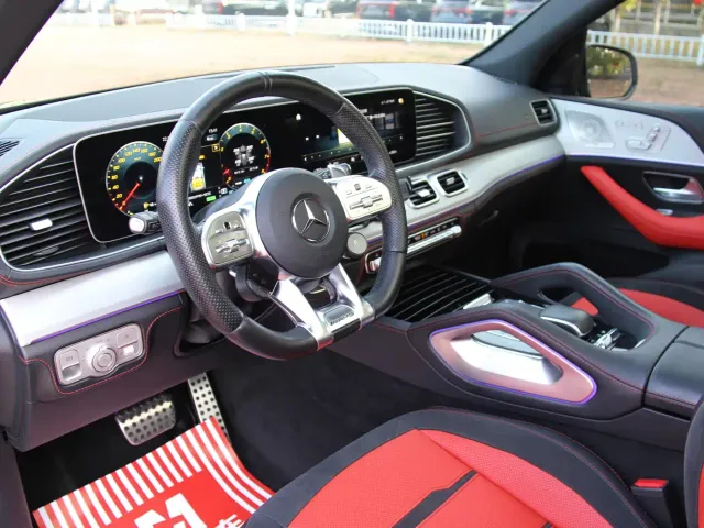 Mercedes-Benz GLE-Class AMG — Фото автомобиля 10