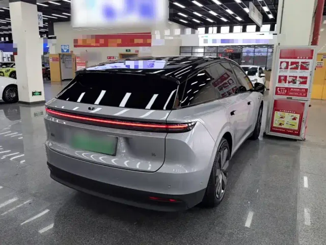 Li Auto i6 — Фото автомобиля 6