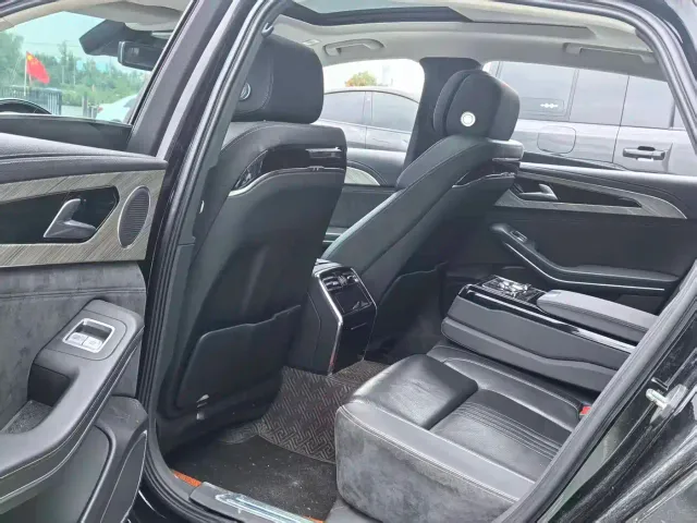 Hongqi Hongqi H9 2020 2.0T Smart Connection Qi Chang Edition — Фото автомобиля 4