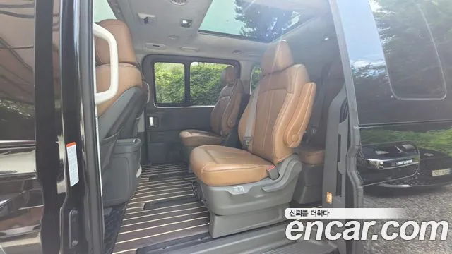 Hyundai Staria — Фото автомобиля 8