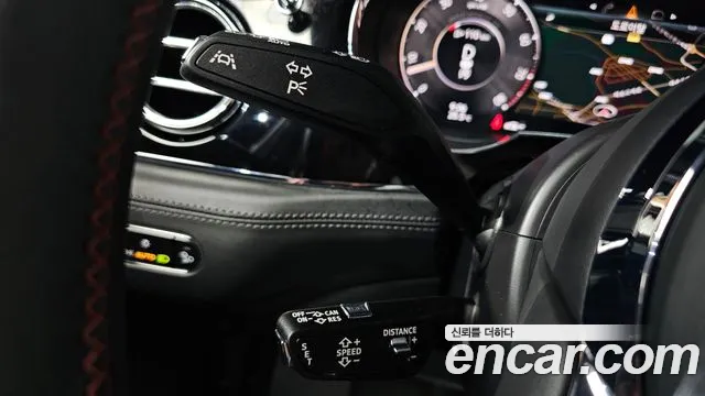 Bentley Bentayga Bentayga 4.0 V8 Base — Фото автомобиля 23
