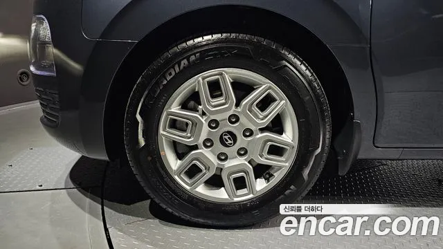Hyundai Staria — Фото автомобиля 5